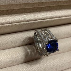 Sterling Silver Ring with blue sapphire